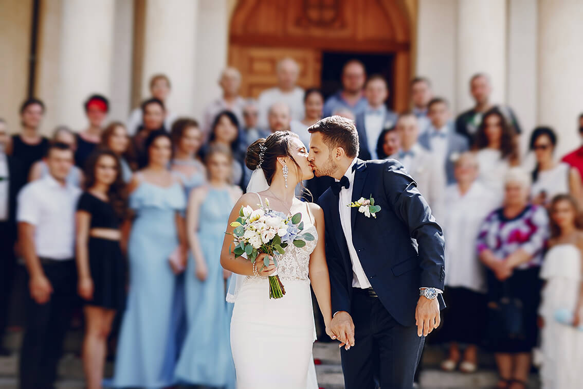 Fotografía de bodas: novios con familiares y allegados Fotografía de bodas: novios con familiares y allegados