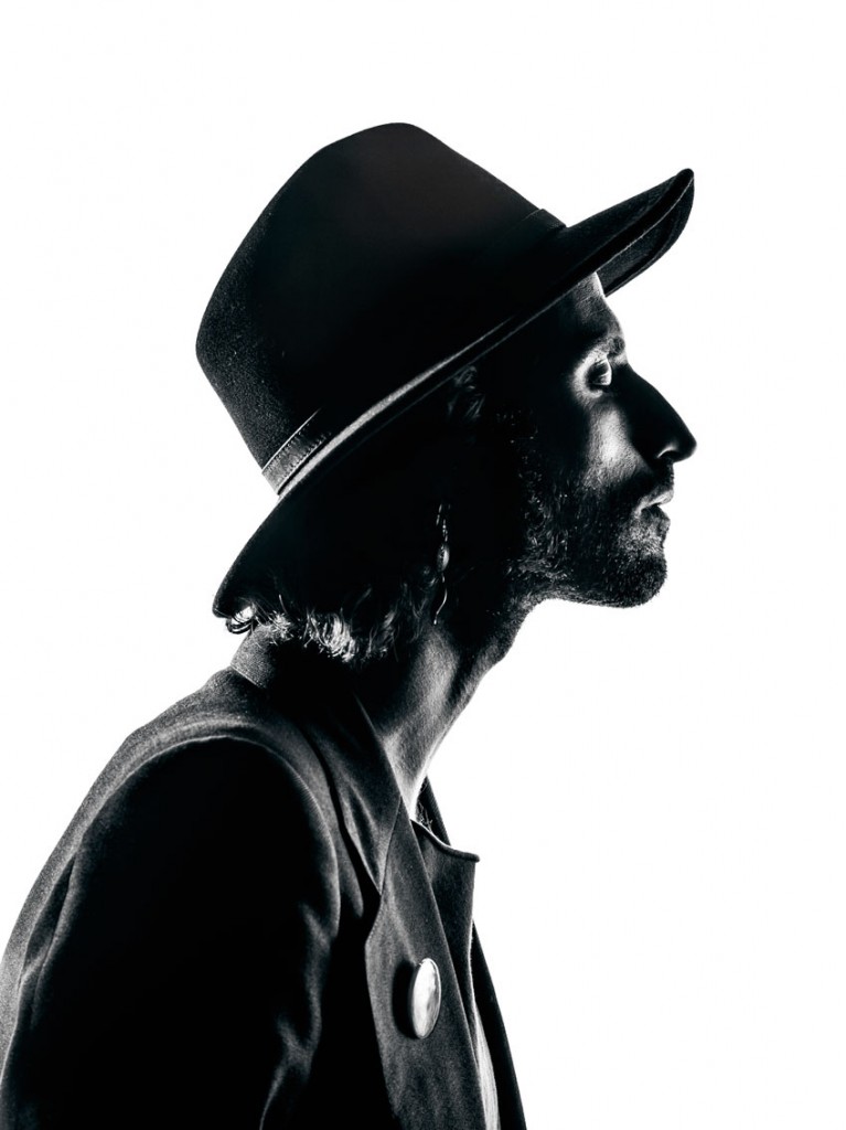 Retrato de Leiva para VAV realizado por Jorge Alvariño