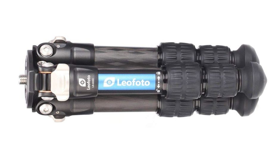 Leofoto LS-223C + LH-25 - Trípode de carbono de 3 secciones con rótula