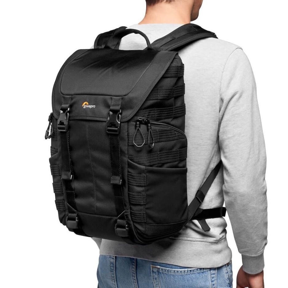 Mochila fotográfica Lowepro ProTactic BP 300 AW II