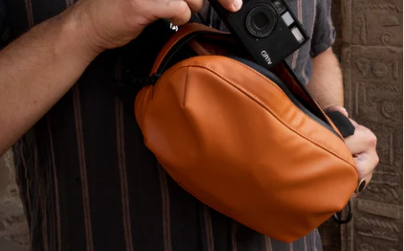 D1 Fanny Pack WANDRD riñonera versión naranja