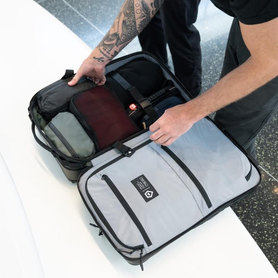 Wandrd Transit Carry-On - Maleta con ruedas