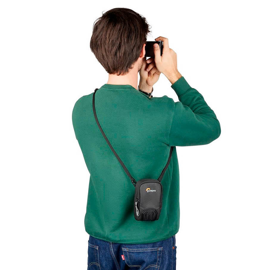 Lowepro Adventura CS 20 III - Bolsa para cámara ecológica y compacta Lowepro Adventura CS 20 III - Bolsa para cámara ecológica y compacta