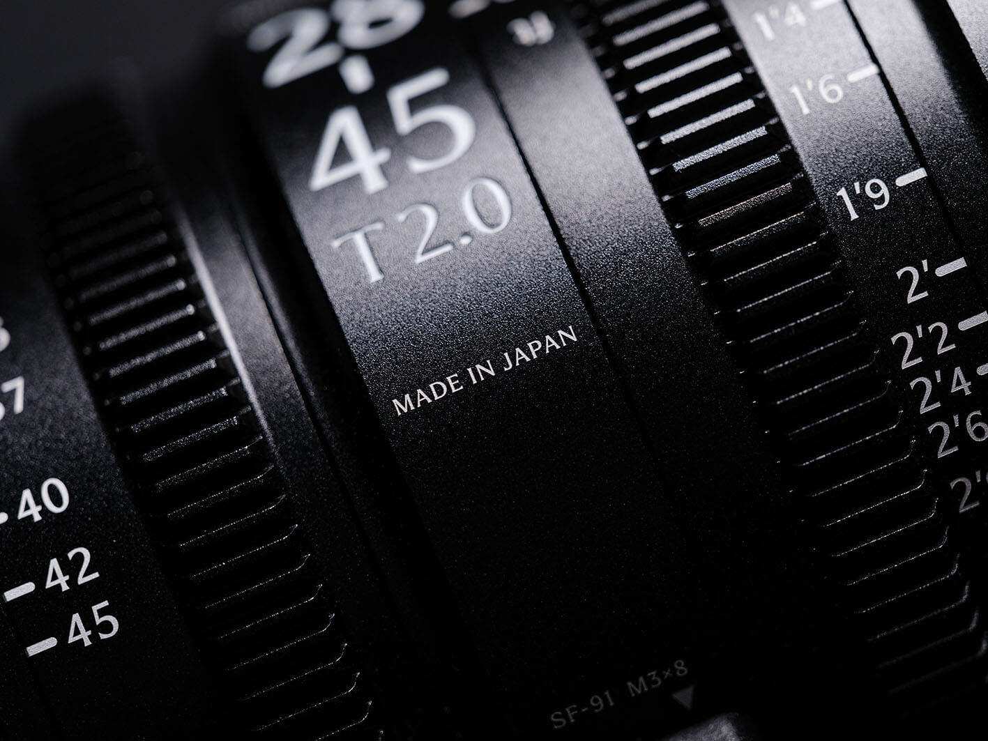 Sigma 28-45mm T2 FF montado en gimbal, ideal para rodajes de acción y movimientos rápidos de cámara