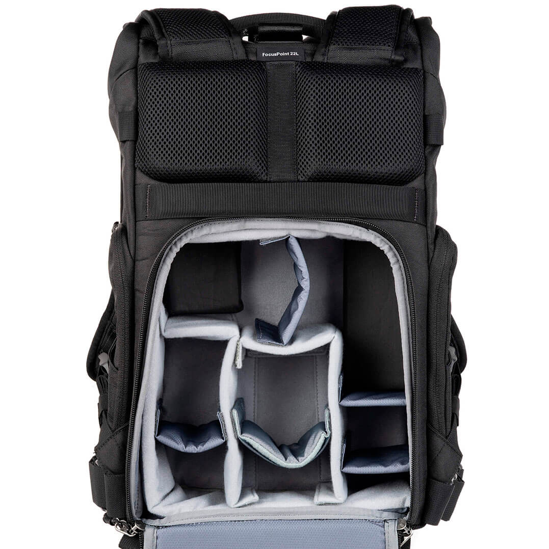 Detalle interior compartimentos Detalle interior compartimentos mochila Think Tank FocusPoint