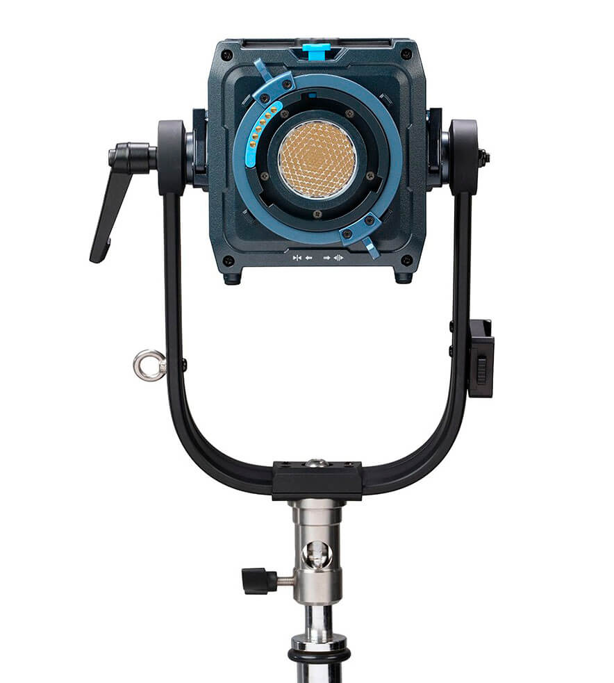 Nanlux Evoke 150C RGBW – Foco LED compacto profesional Nanlux Evoke 150C RGBW – Foco LED compacto profesional