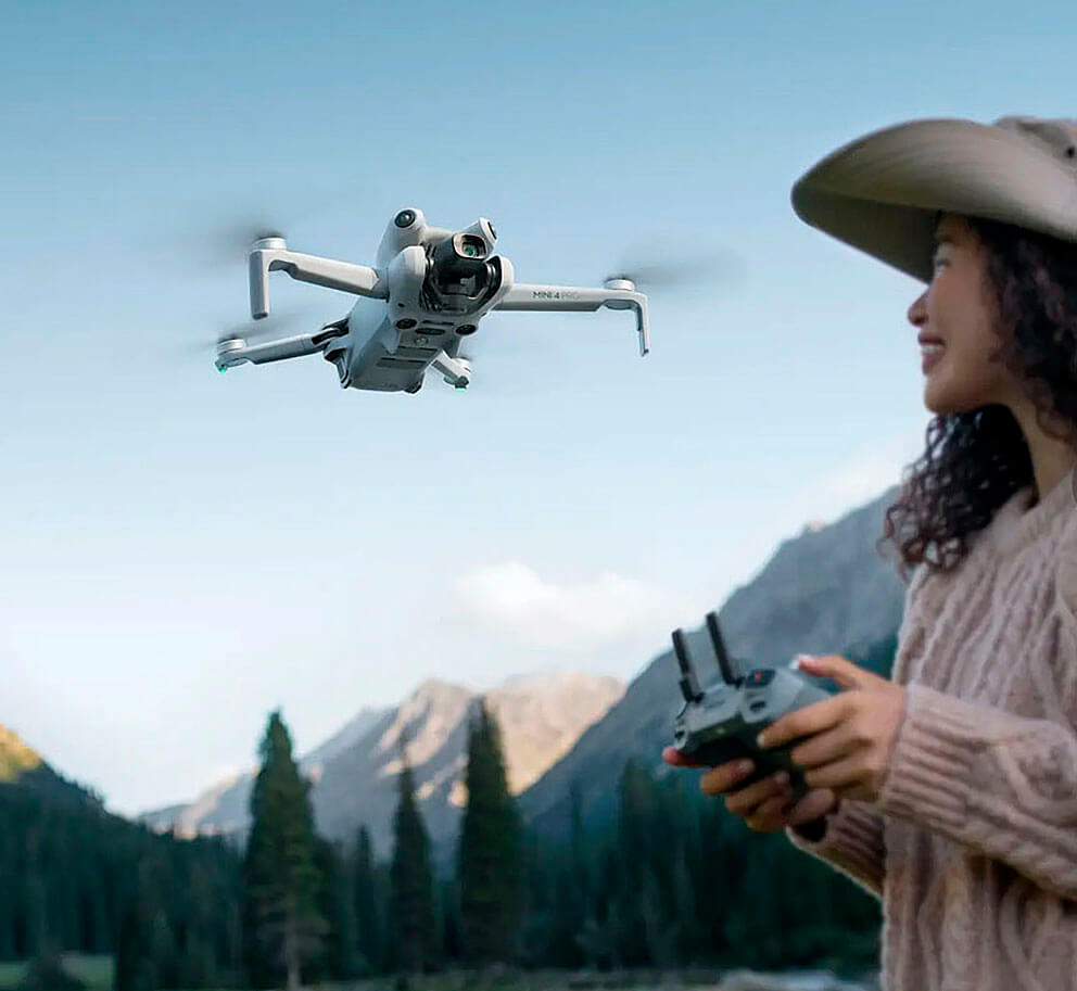 DJI Mini 4 Pro dron compacto para fotografía y vídeo