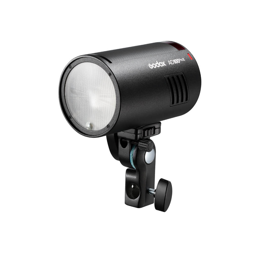 Godox AD100Pro II demostrando conectividad inalámbrica y control TTL Godox AD100Pro II demostrando conectividad inalámbrica y control TTL