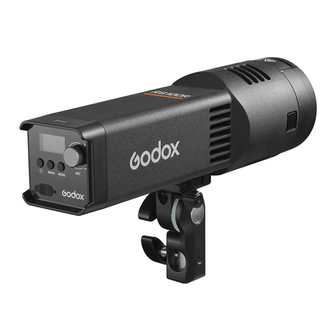 Godox RS100R 1K Kit LED RGB 100W con SP36K Godox RS100R 1K Kit LED RGB 100W con SP36K